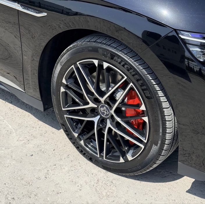 BYD HAN 701 smart. Full ot kuch 245