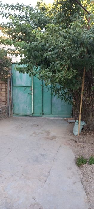 Продается 4 комнатный дом в городе Янгиюль