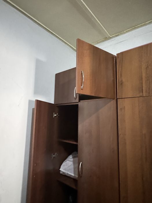 Продам шкаф для одежды