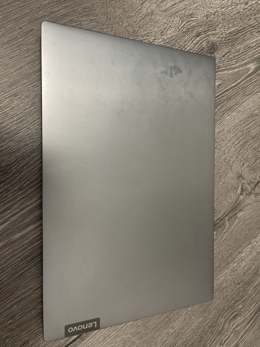 Vand Laptop Lenovo