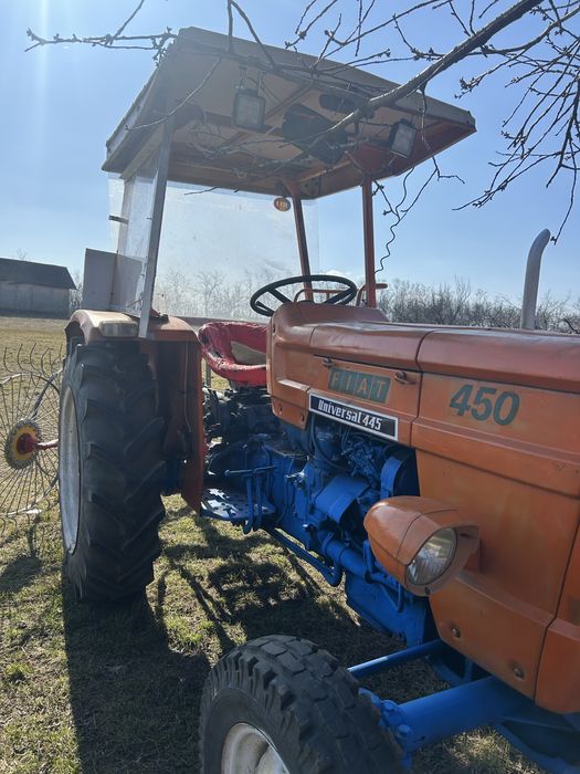 Vând Tractor FIAT 445 UNIVERSAL