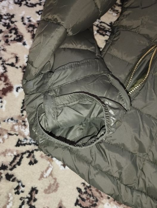 Продаю фирменную куртку