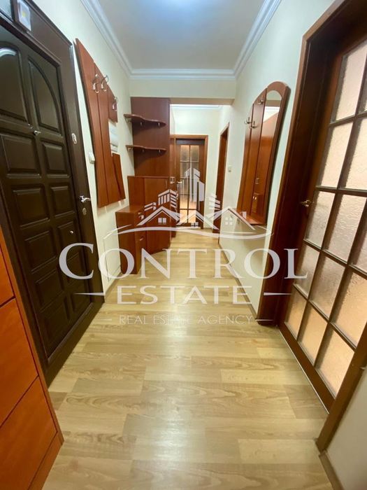 Продава се Тристаен апартамент в Велико Търново, Колю Фичето - 106 кв.м за 2038 €/кв.м - Снимка #8