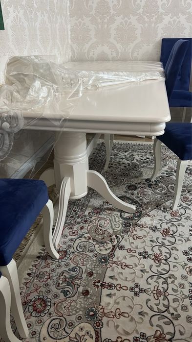 Стол стуля сатылады