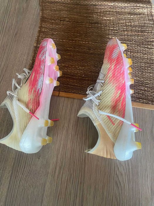 Ghete fotbal, adidas, puma, 250 buc.