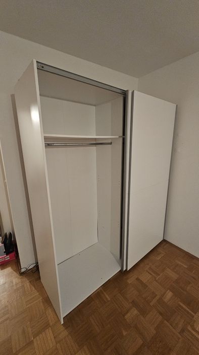 Mobila second de vanzare ,dulapuri. Comode ,paturi