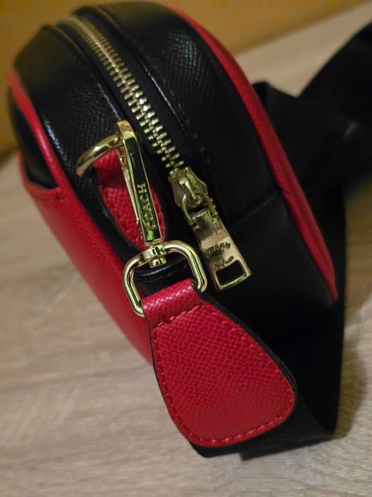 Coach прекрасна дамска чанта