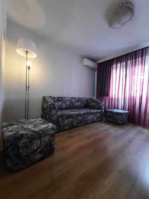 Отдавам четиристайно жилище под наем