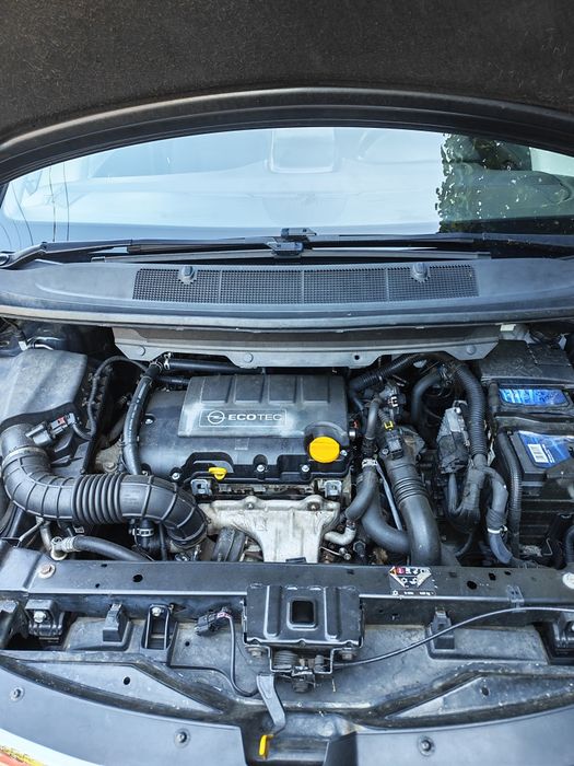 OPEL Zafira 2012 — imagine 2