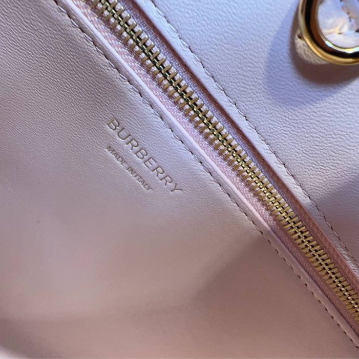 Geanta Burberry