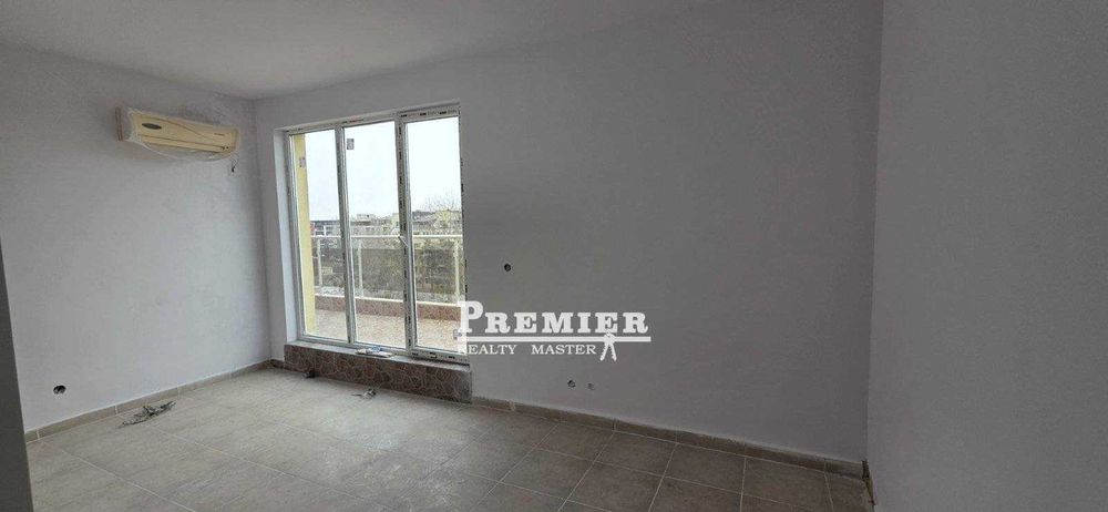 Продава се Двустаен апартамент в к.к. Слънчев бряг - 73 кв.м за 377 €/кв.м - Снимка #11