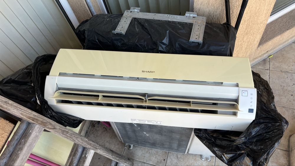 Климатик Sharp AY-XP12HR