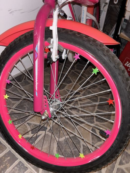 Детско колело 16 цола с кошница и каска подарък – запазено