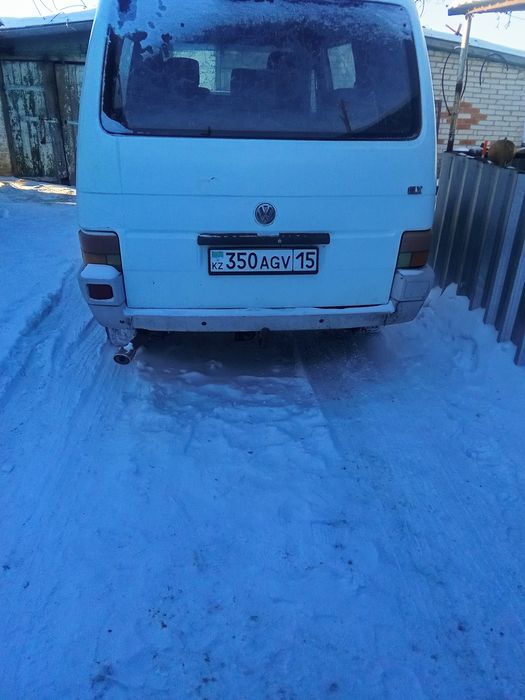 Продам или обменяю Фольксваген т4 на лехковой автомобиль