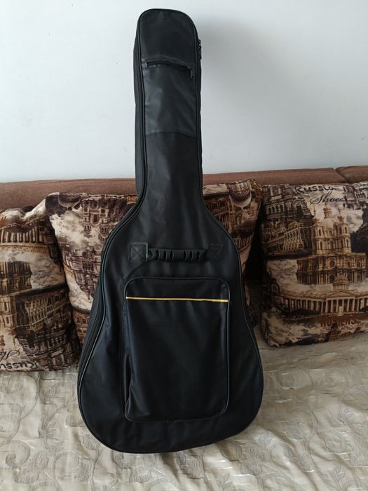 Продам гитару Yamaha