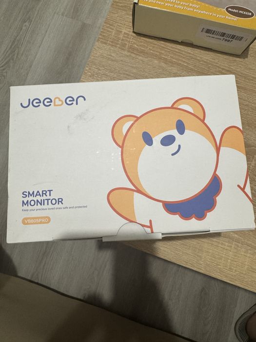 Видео бебефон Jeeber VB805PRO с голям дисплей и камера
