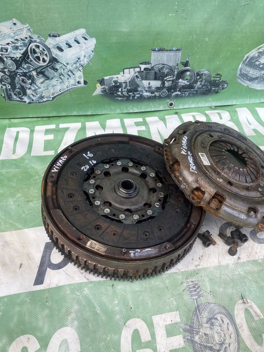 Volantă, disc ambreiaj, placă Opel Vivaro 1.6 dci 6 trepte 2016
