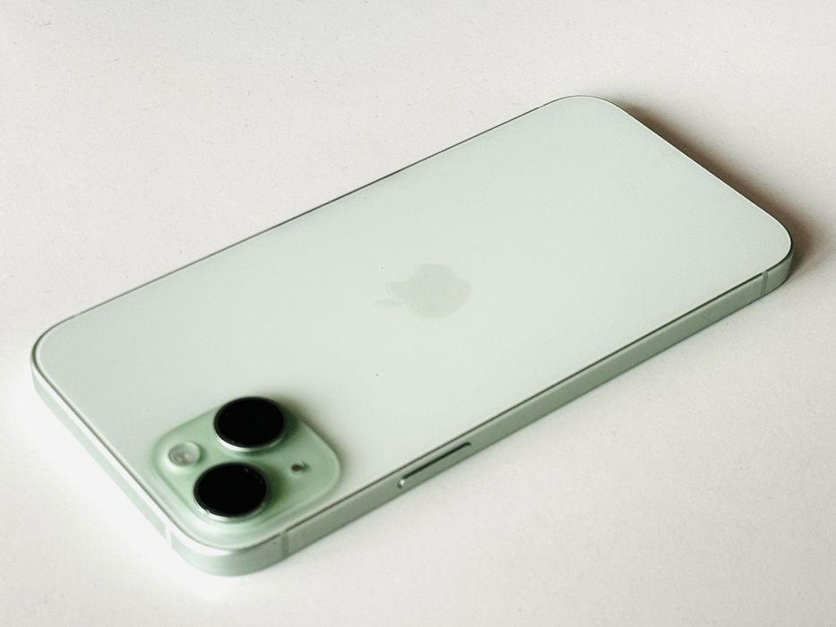 Iphone 15 Plus 128GB Green Гаранция 6 месеца
