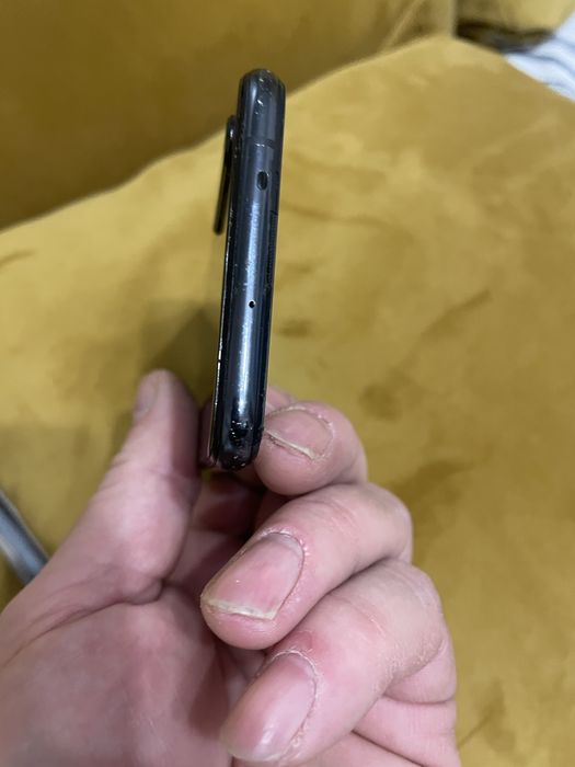 Телефон  Хауей Нова 5