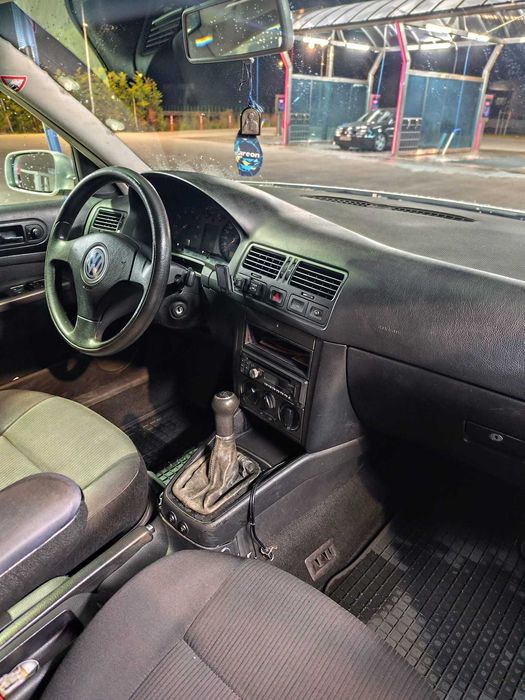 VOLKSWAGEN Bora 2003 — imagine 5