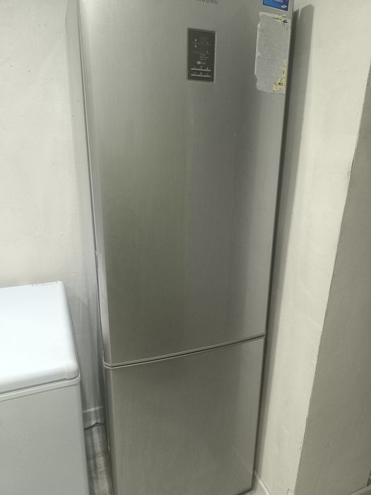 Холодильник Самсунг ф