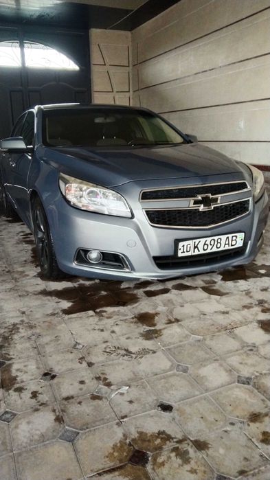 Малибу 1 срочна сотилади гази бор