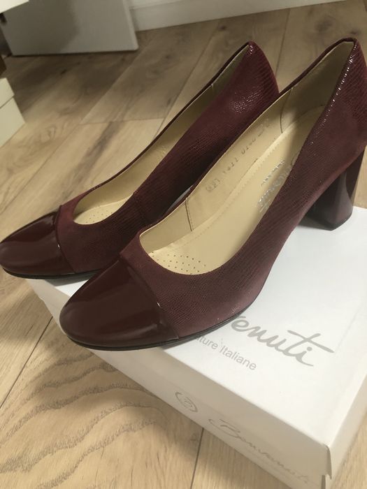 Vand pantofi noi, benvenuti, nr 39, pret 280 lei