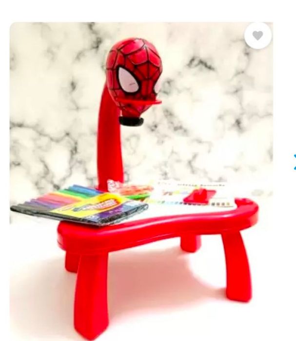 Детска масичка за рисуване с вграден проектор