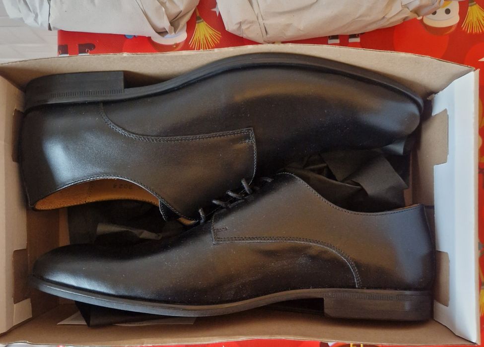 Pantofi eleganți bărbați