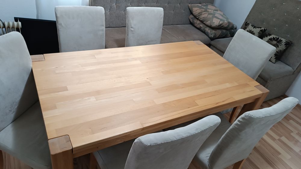 Masă lemn masiv cu șase scaune