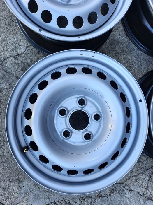 Фолскваген Т5 ,Т6-16цола-5/120-1бр.-30лв.