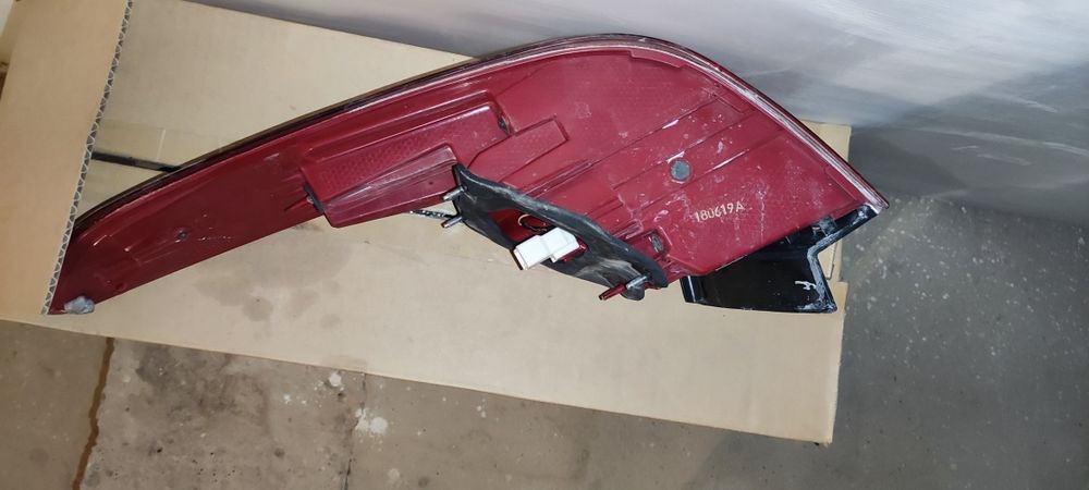 Фара задний  левый для kia optima