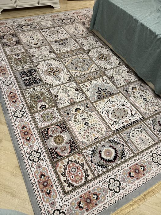 СРОЧНО Ковер 200 х 185