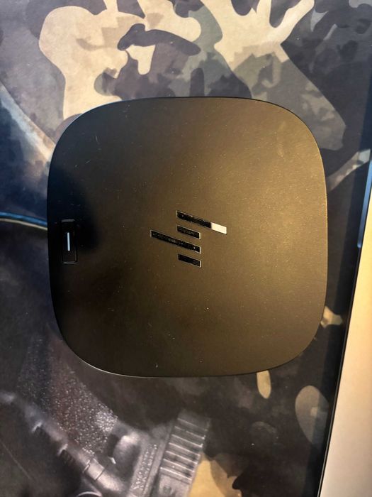 HP USB-C G5 Essential Dock много запазен