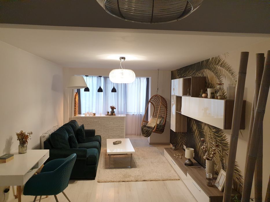 Inchiriez apartament modern cu 2 camere