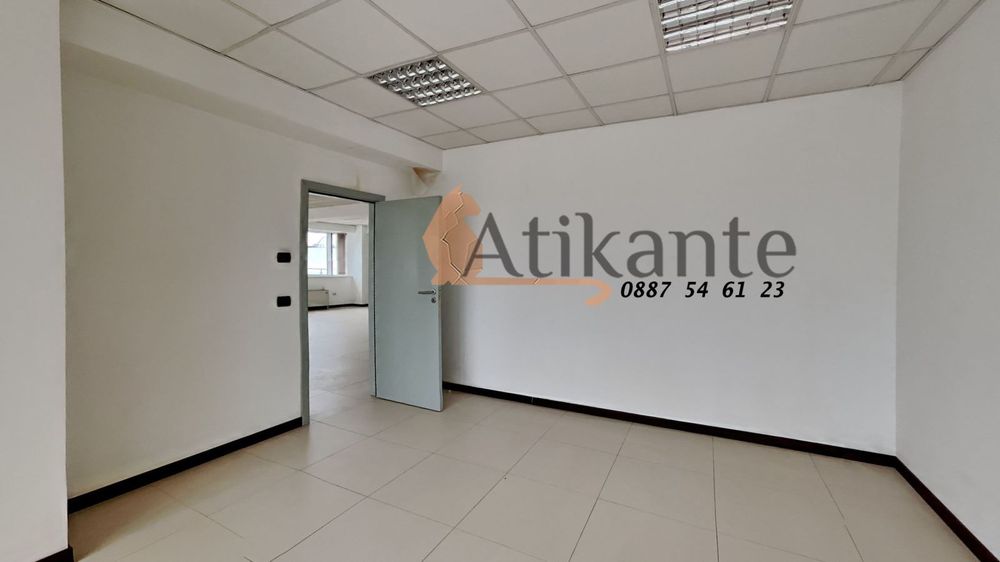 Дава се под наем Офис в София, Център - 175 кв.м за 2618.34 € - Снимка #7
