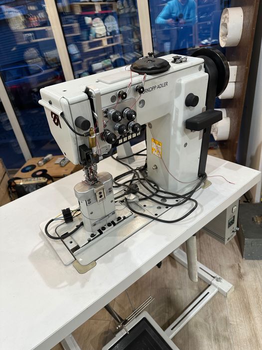 Шевна машина за кожа мебели,автотапицери DURKOPP ADLER 768-274- FLP-HP