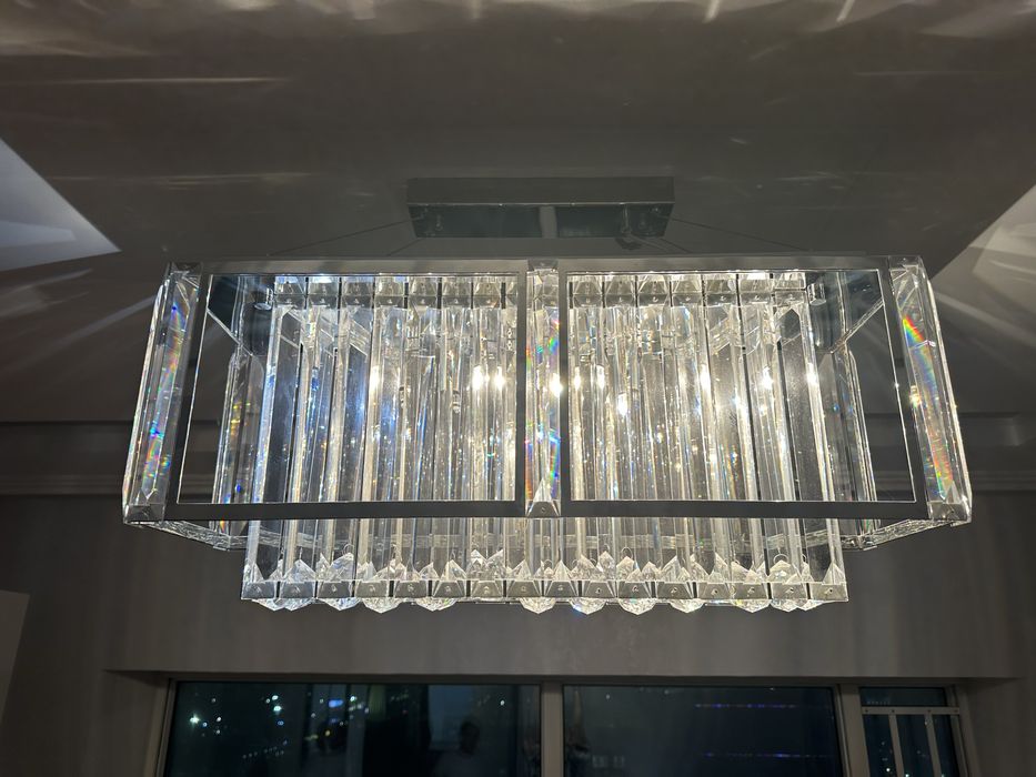 Люстра хрустальный