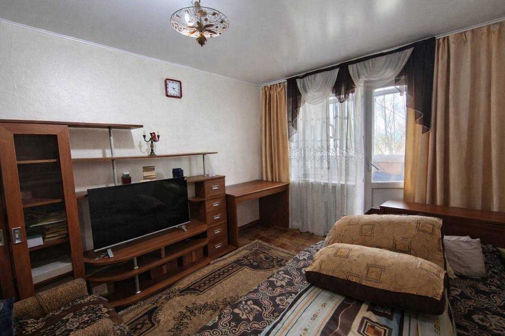 Продаётся уютная 1-комнатная квартира в районе КСК