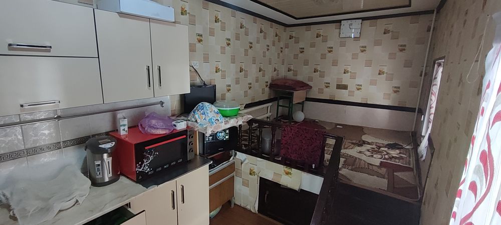 Срочно!!! Ховли-уй сотилади.