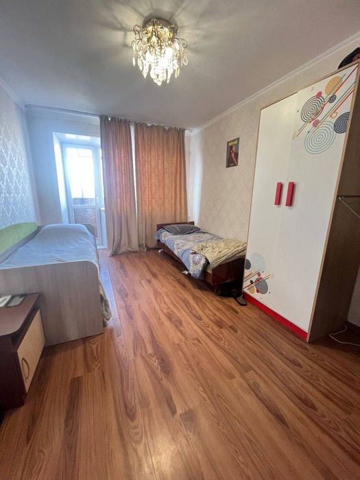 Продам квартиру срочно !!