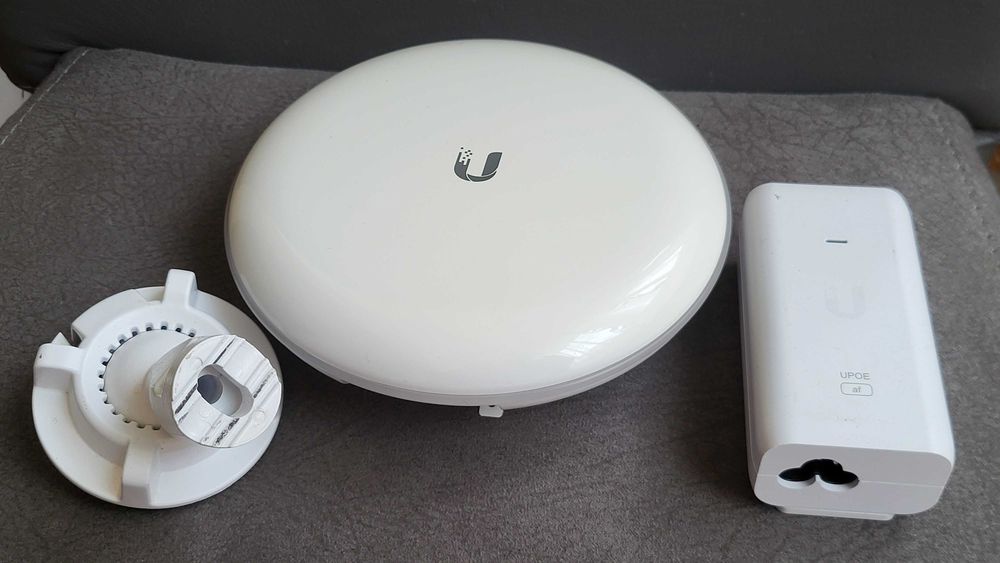 UniFi Building Bridge  fuctional se vinde cum se vede