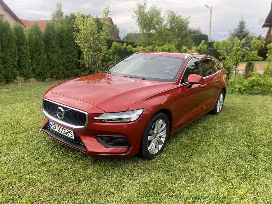 Volvo V60 D3 (TVA deductibil)