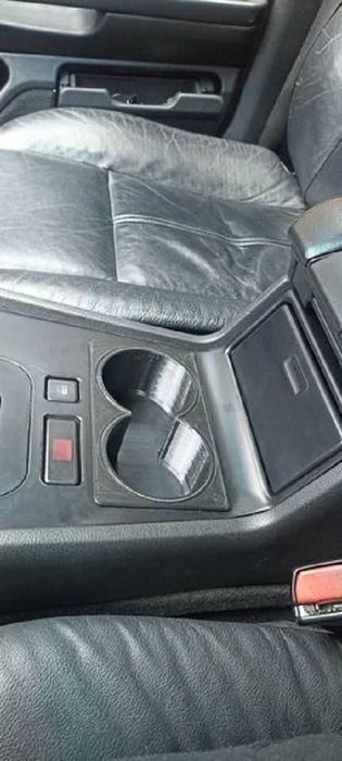 Части за BMW E30 E32 E34 E36 E38 E39 E46 Волани Сервотроник Къпхолдери