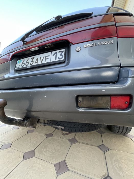 Space wagon Mitsubishi спец вагон