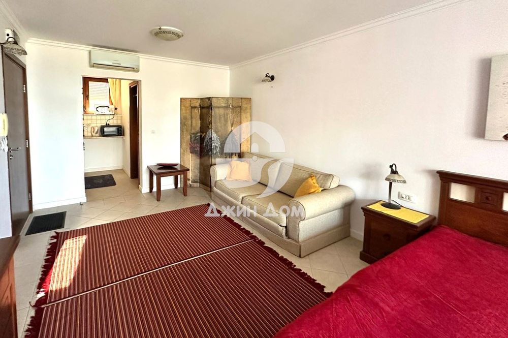 Продава се Едностаен апартамент в Созопол - 52 кв.м за 863 €/кв.м - Снимка #1