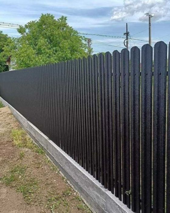 Meșter la garduri cu experiență în domeniul de peste 15 ani în constru