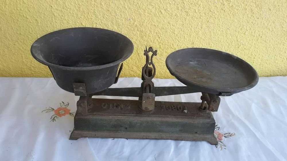 Cantar vechi din fier si taler din alama