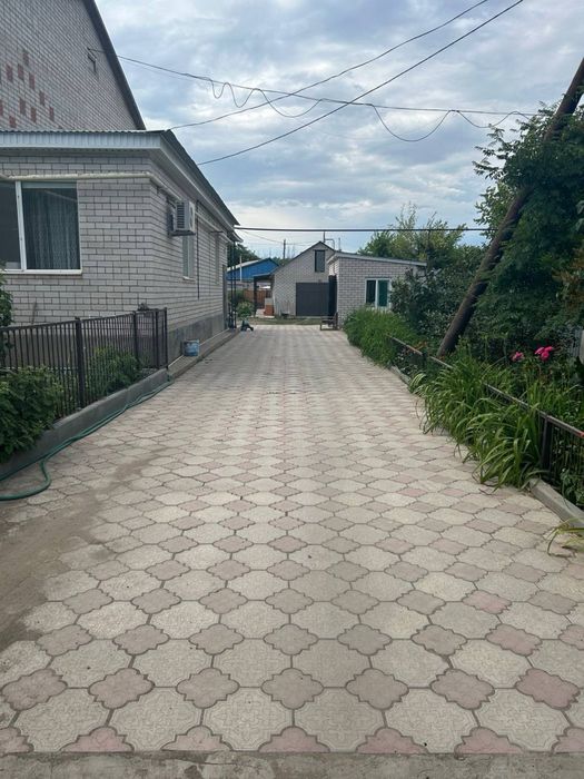 Продам 4 комнатную квартиру
