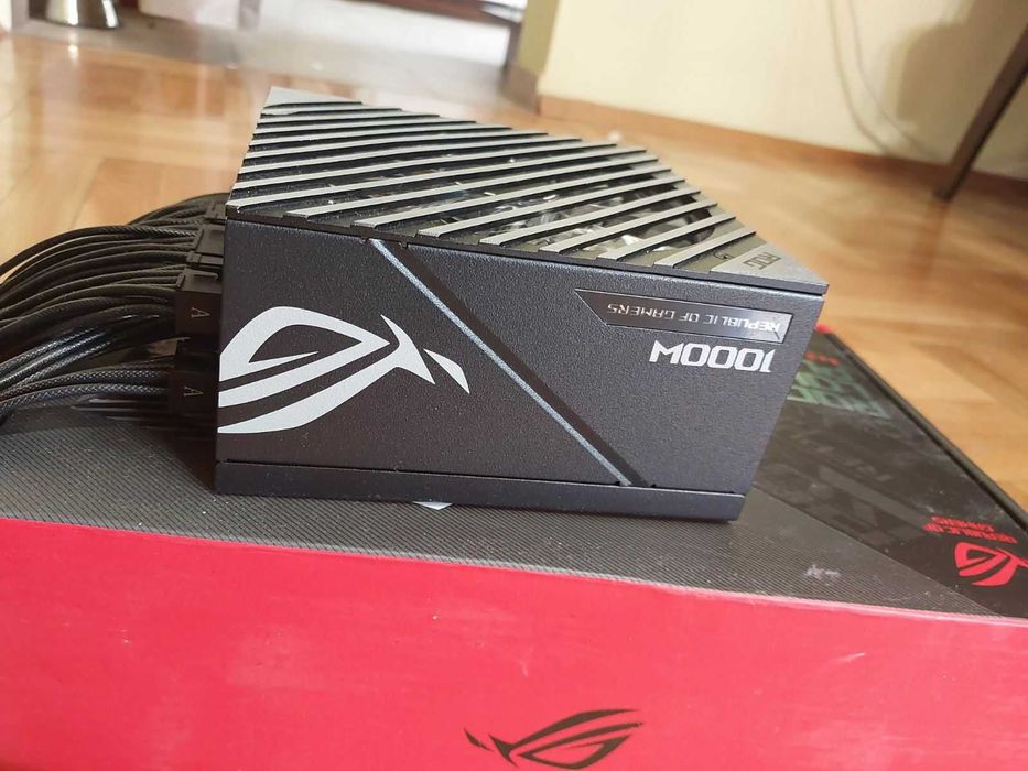 Asus ROG Loki 1000P SFX-L Gaming ATX 3.0 - 1000W Platinium